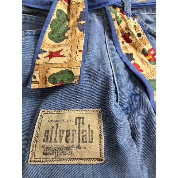 Denim Purse Handbag Handmade with Shoulder Strap and Magentic Closure Upcycled - Picture 5 of 7